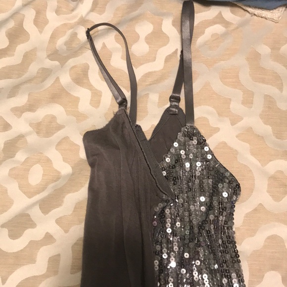 Sequin tank with cotton back - Picture 2 of 2